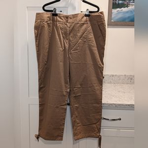 Talbots capris, women's size 16W, tan